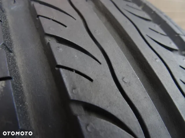 195/55/R16 87H KUMHO SOLUS KH17 - 4