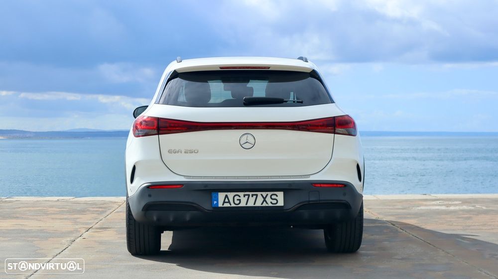 Mercedes-Benz EQA 250 AMG Line - 11