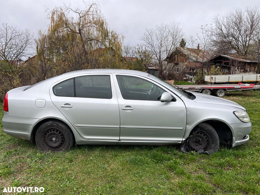 Skoda Octavia 1.6 MPI - 2