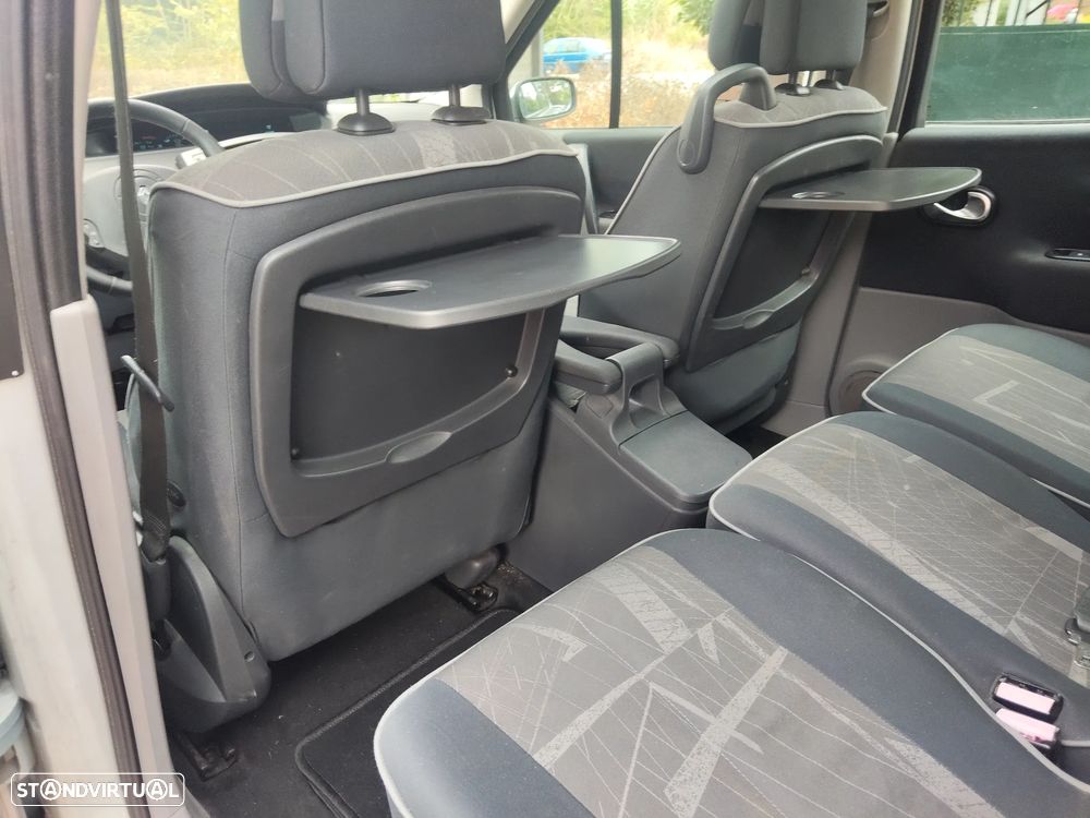 Renault Scénic 1.5 dCi Confort Dynamique - 13