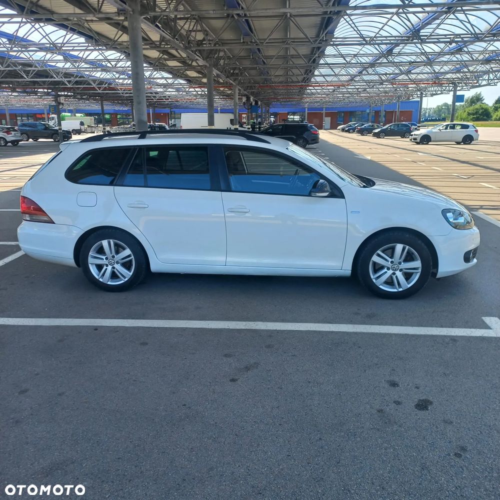 Volkswagen Golf - 4