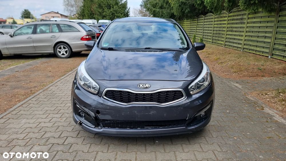 Kia Ceed 1.4 Smart Plus - 5