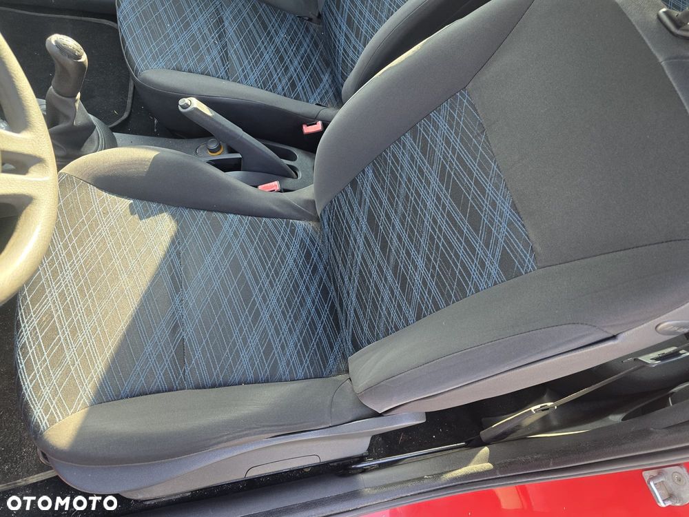 Renault Clio - 7