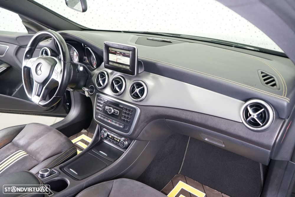 Mercedes-Benz CLA 200 AMG Line Aut. - 16