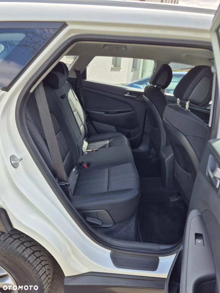 Hyundai Tucson 1.7 CRDI BlueDrive Classic 2WD - 8
