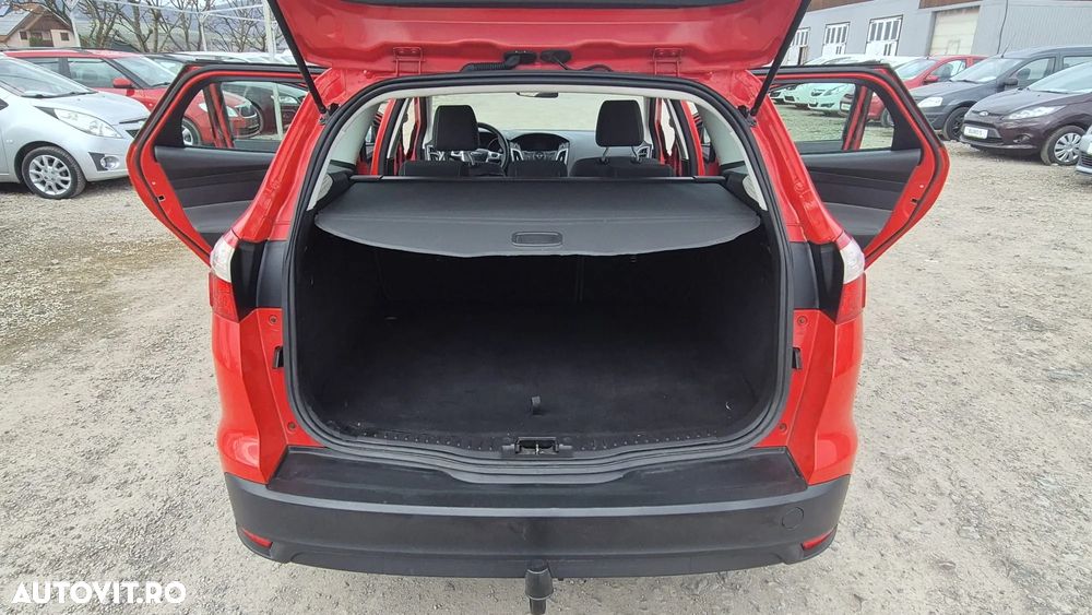 Ford Focus - 11