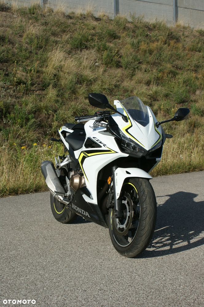 Honda CBR - 4