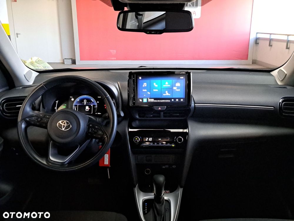 Toyota Yaris Cross Hybrid 1.5 Comfort - 12