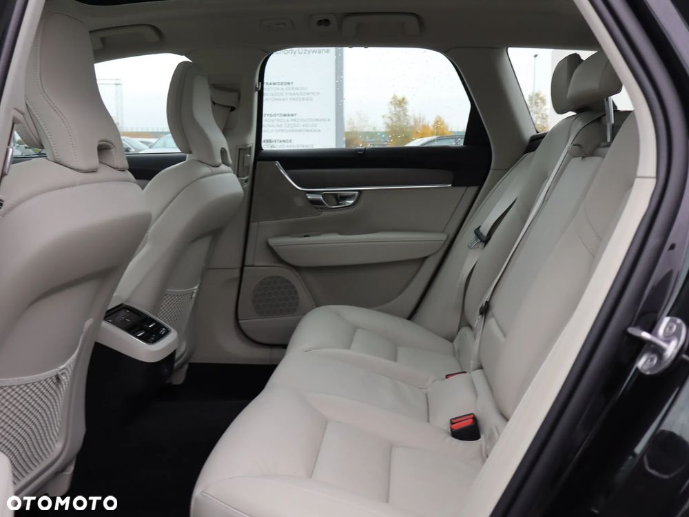 Volvo V90 Cross Country B6 B AWD Ultimate - 17