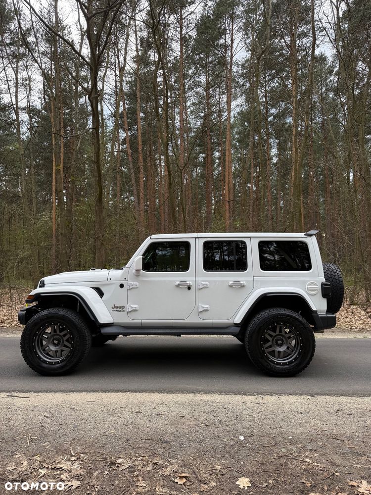 Jeep Wrangler 3.6 Unlim Sahara - 8