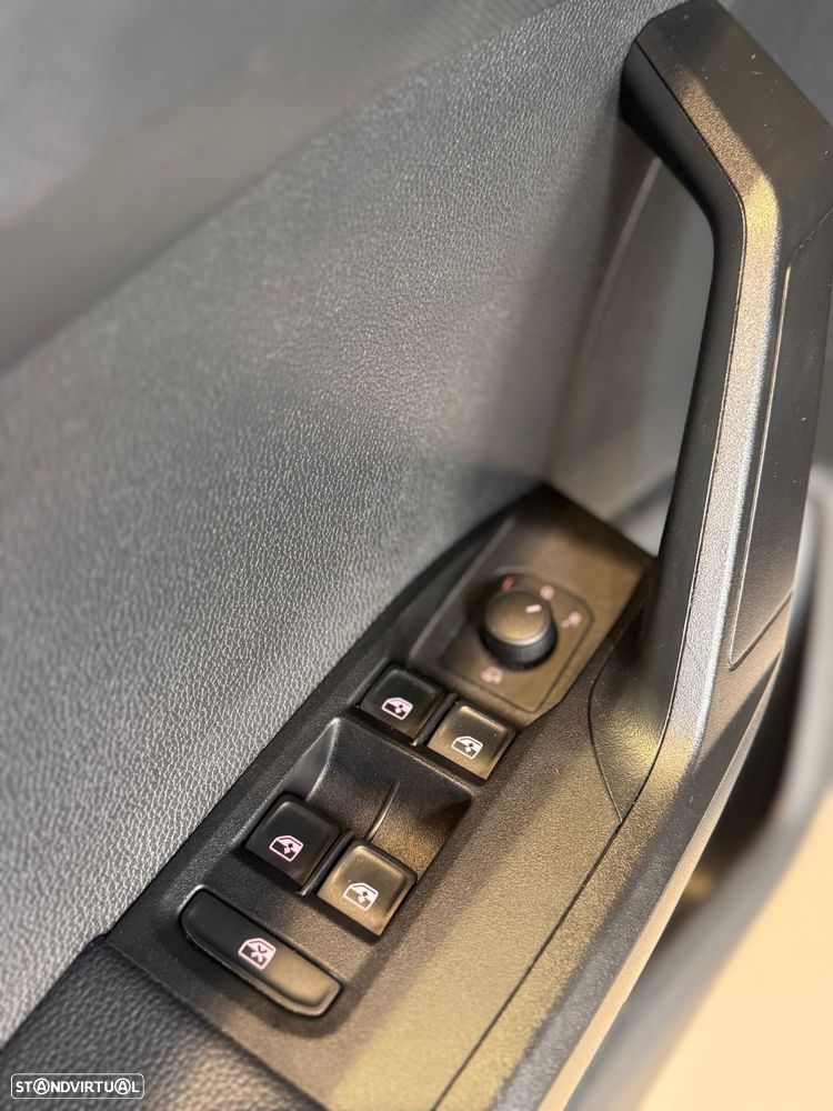 SEAT Arona 1.0 TSI Style DSG - 28