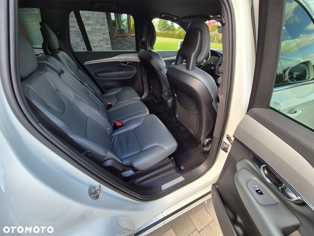 Volvo XC 90 B5 D AWD Momentum 7os - 21