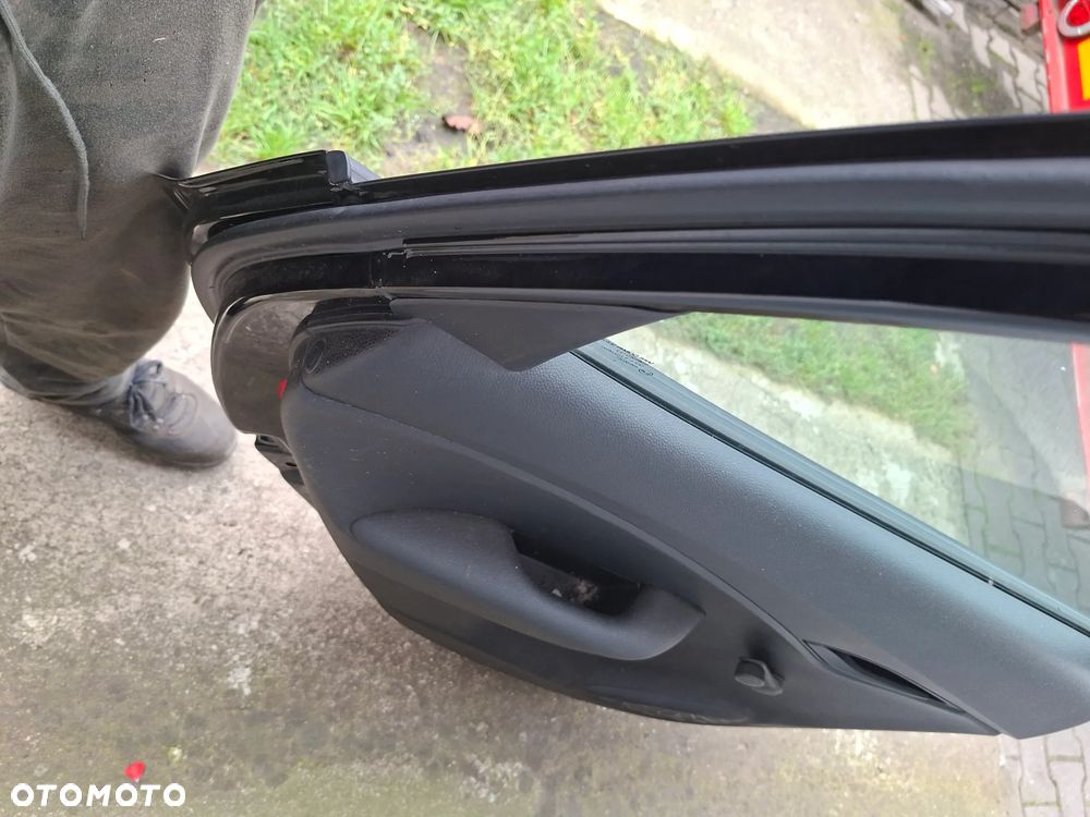 drzwi lewe tył hyundai ix20 pae  poznan - 3