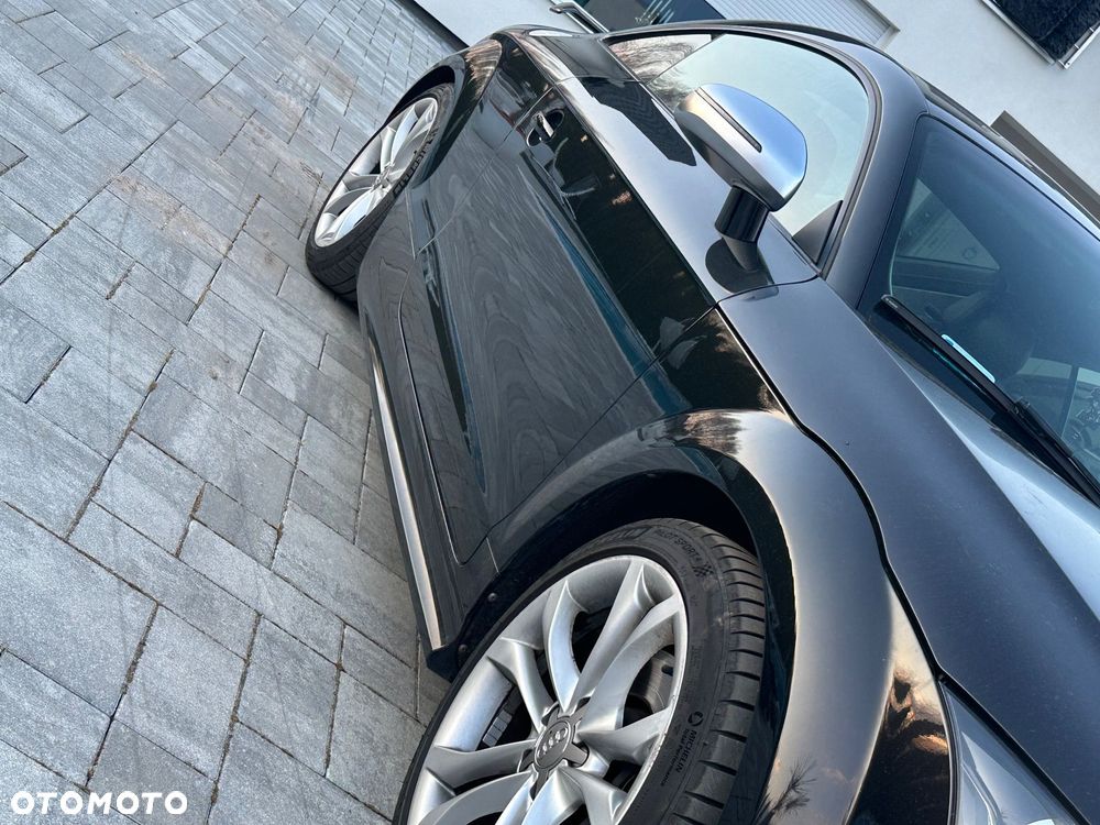 Audi TT S Coupé - 25