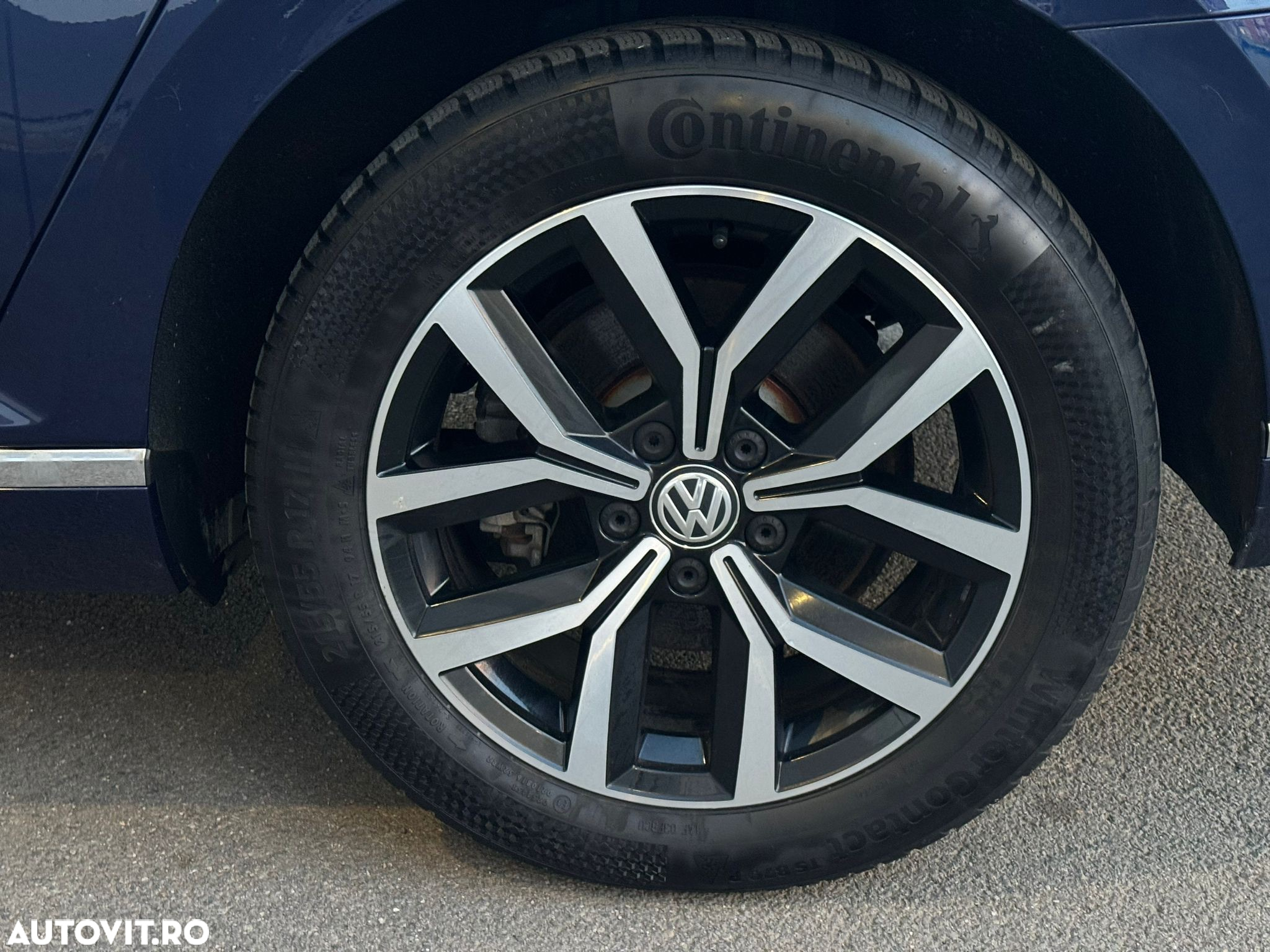 Volkswagen Passat Variant 2.0 TDI DSG Highline - 30