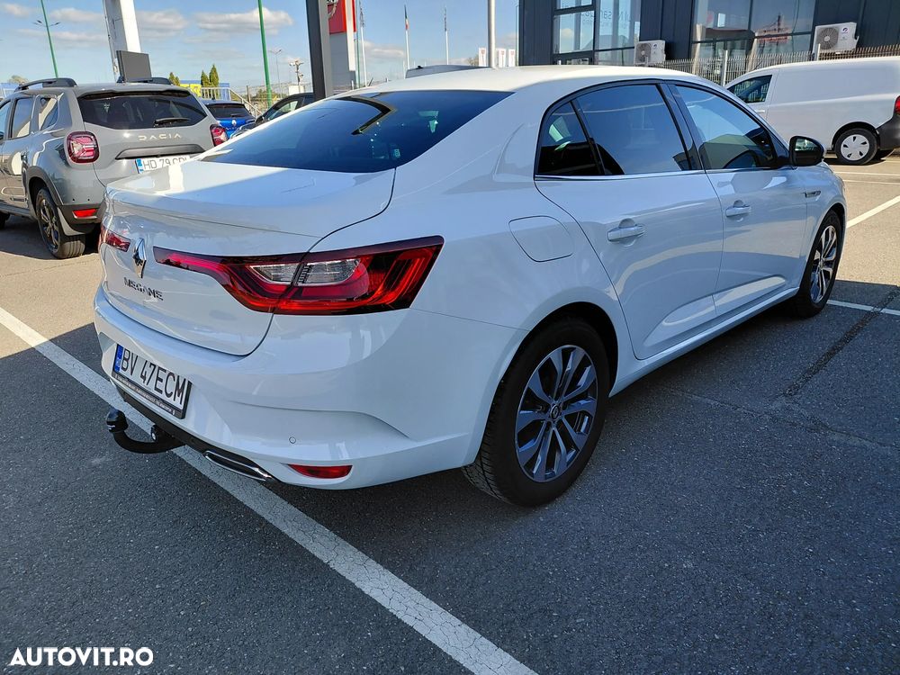 Renault Megane TCe 140 EDC GPF Techno - 2