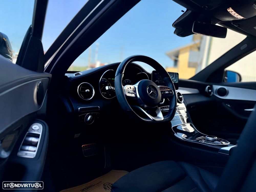 Mercedes-Benz C 300 de AMG Line - 12