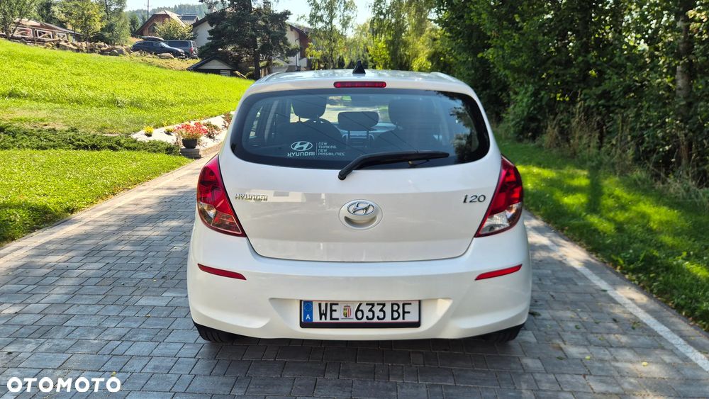Hyundai i20 1.2 Trend - 14