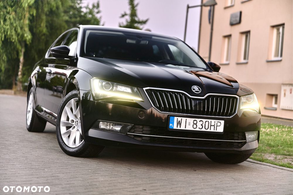 Skoda Superb 2.0 TDI Ambition DSG7 - 5