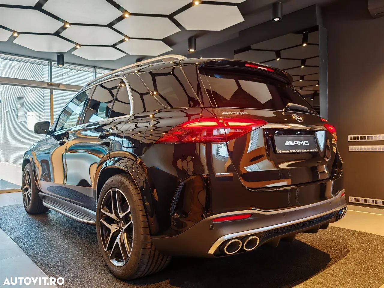 Mercedes-Benz GLE AMG 53 PHEV - 11