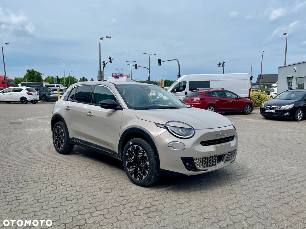 Fiat 600 1.2 Turbo Hybrid La Prima eDCT - 1