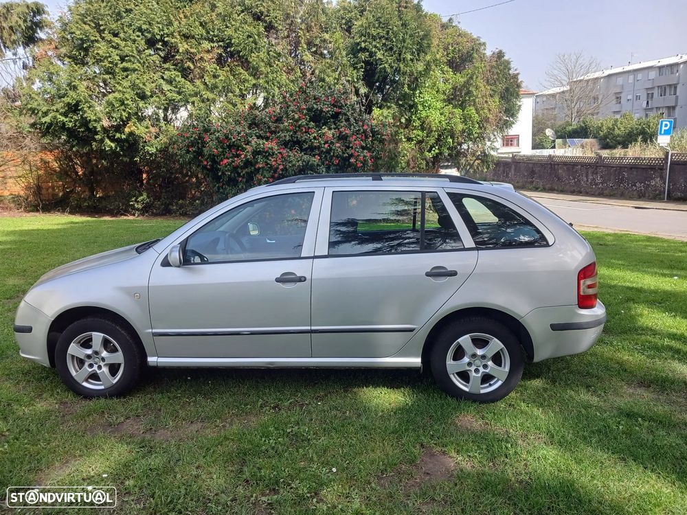 Skoda Fabia Break 1.2 Attractive - 9