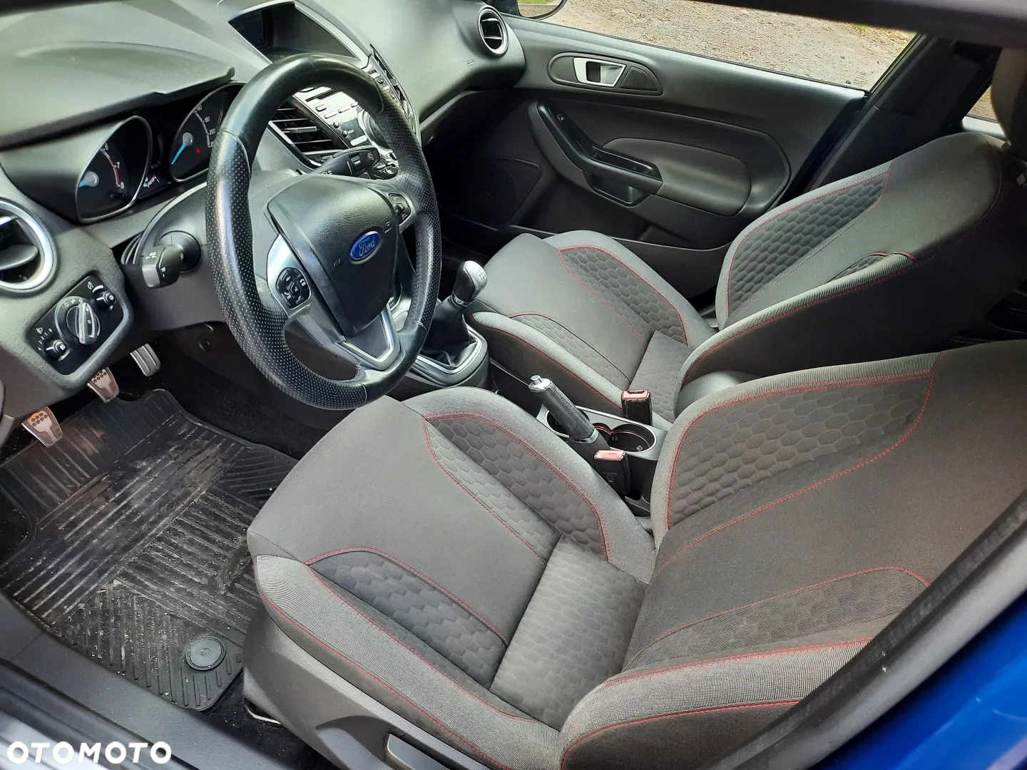Ford Fiesta 1.0 EcoBoost Start-Stop ST-LINE - 16