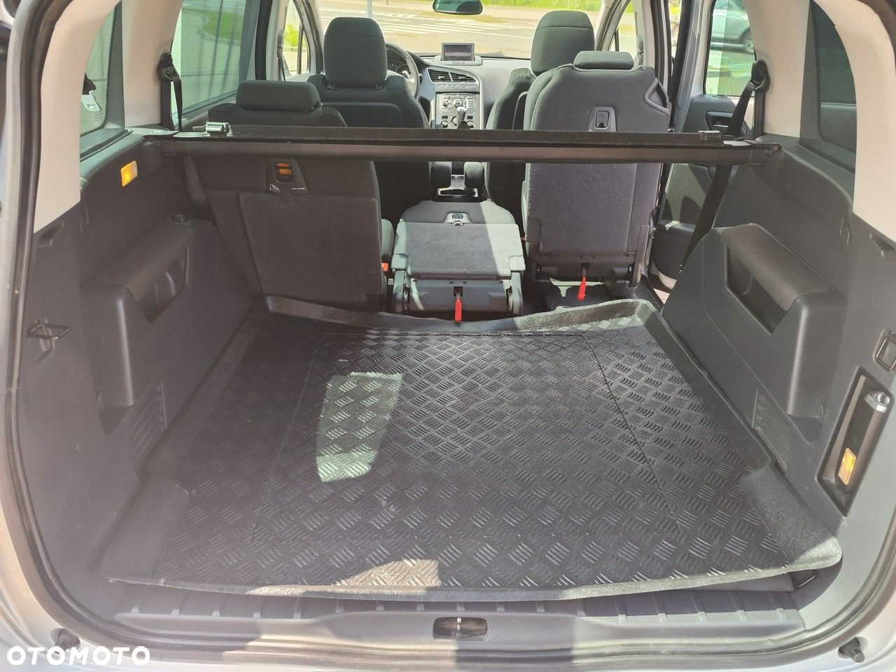 Peugeot 5008 - 25