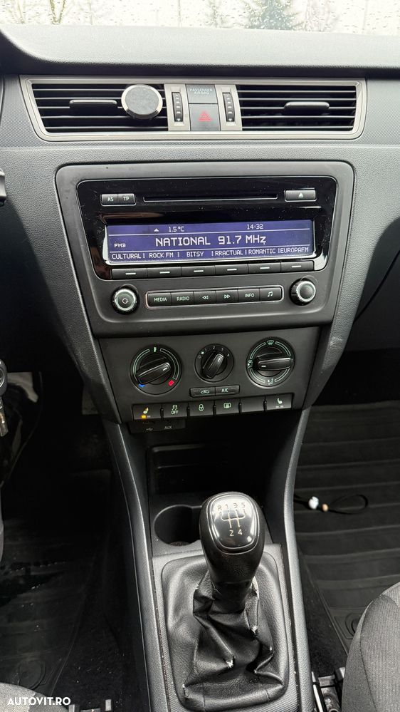 Skoda RAPID 1.6 TDI Active - 23