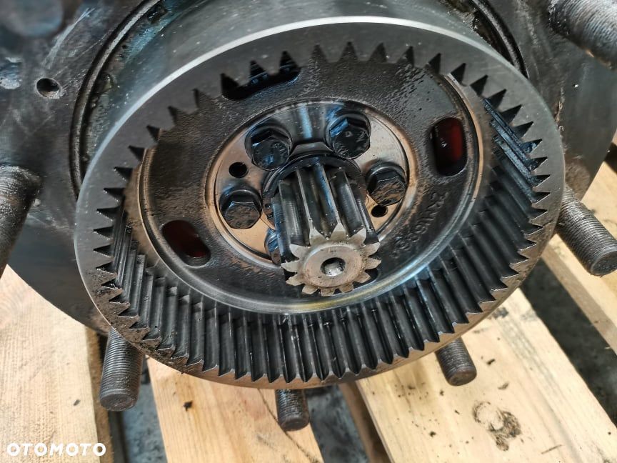 Zwolnica Kramer KT 407 {Carraro 26.16} - 19