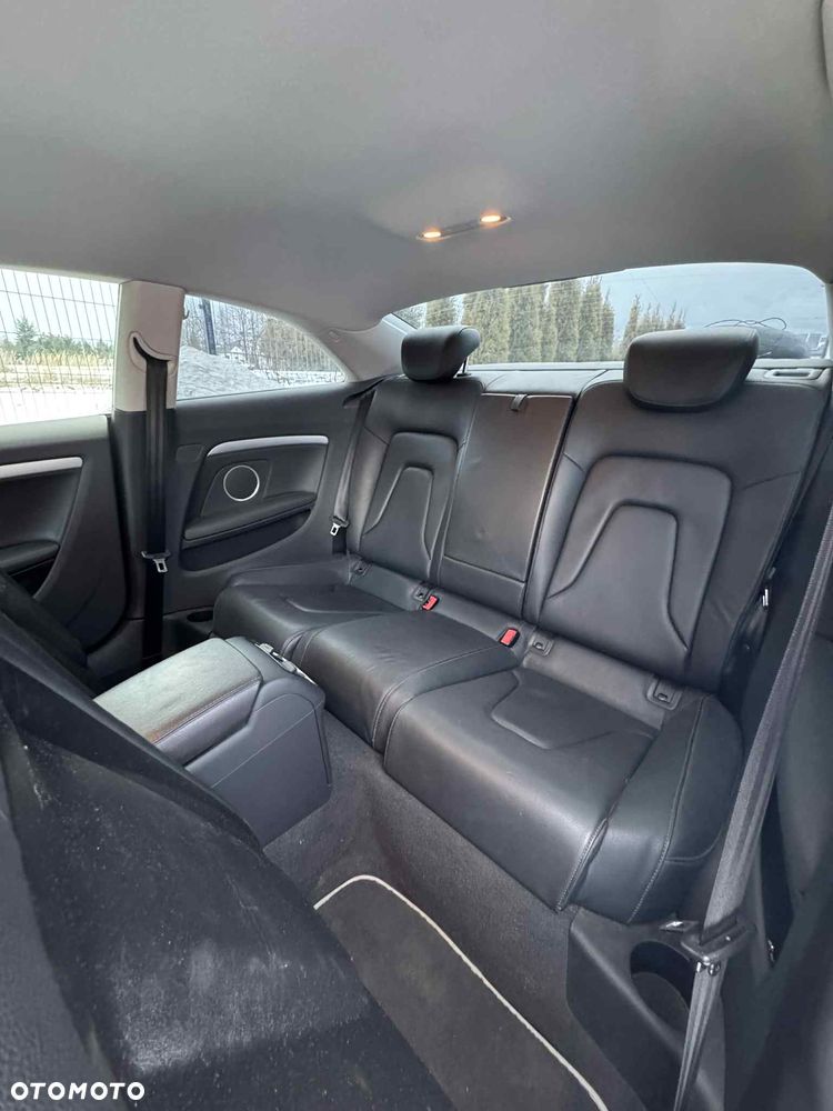 Audi A5 Coupé 2.7 TDI DPF multitronic - 12