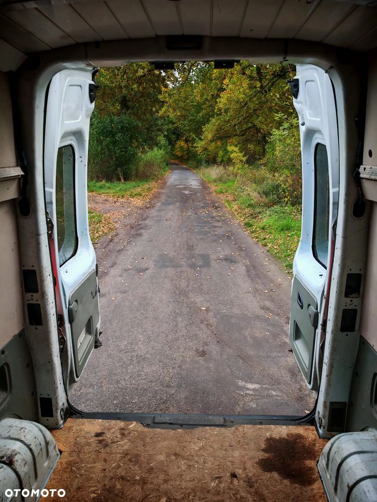 Renault Trafic - 10