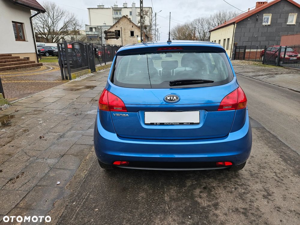 Kia Venga 1.4 CVVT ISG Vision - 8