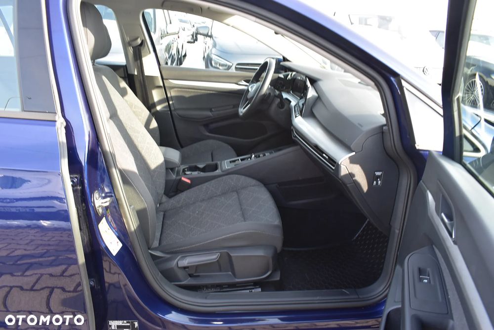 Volkswagen Golf 1.5 eTSI OPF DSG Life - 17