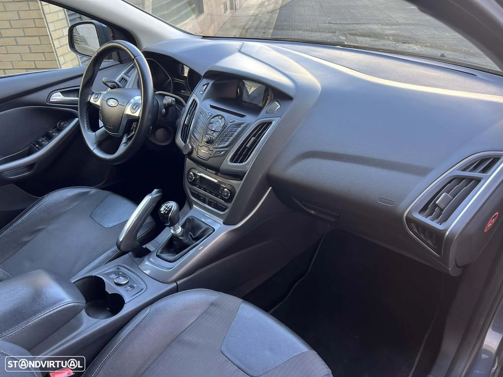 Ford Focus 1.6 TDCi Titanium - 16
