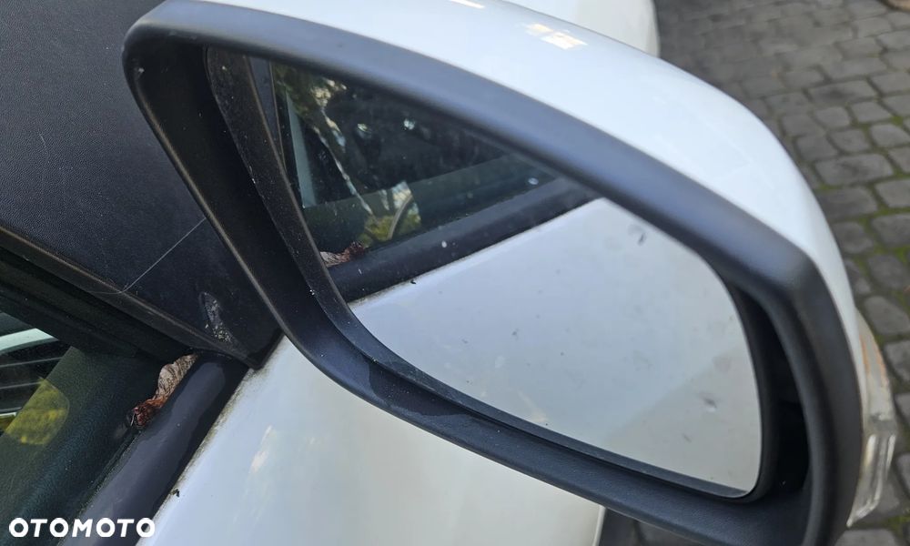 Renault Megane III 3 lusterko prawe  składane OV369 - 3