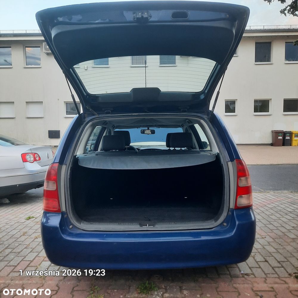Toyota Corolla 1.4 VVT-i Base - 16