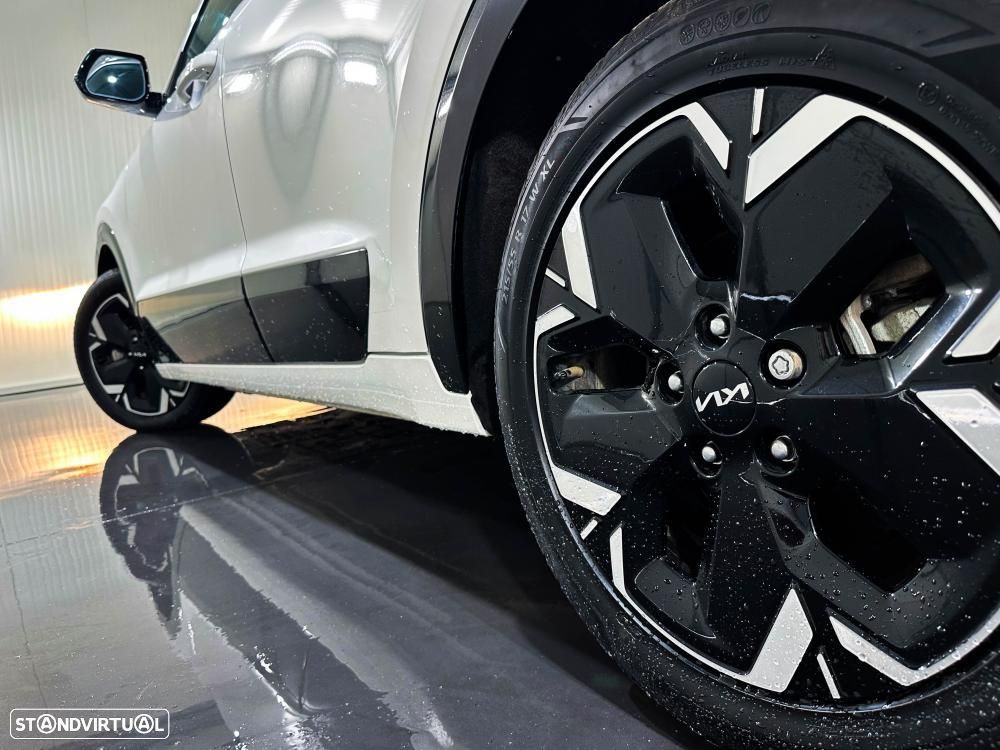 Kia Niro EV 64kWh Drive - 8