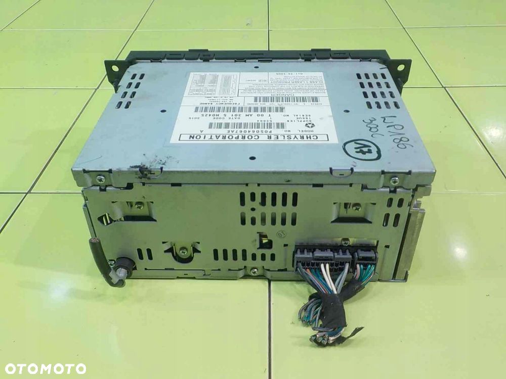 CHRYSLER 300C 3.0 CRD 06r SEDAN 4D radio nawigacja P05064067AE - 4