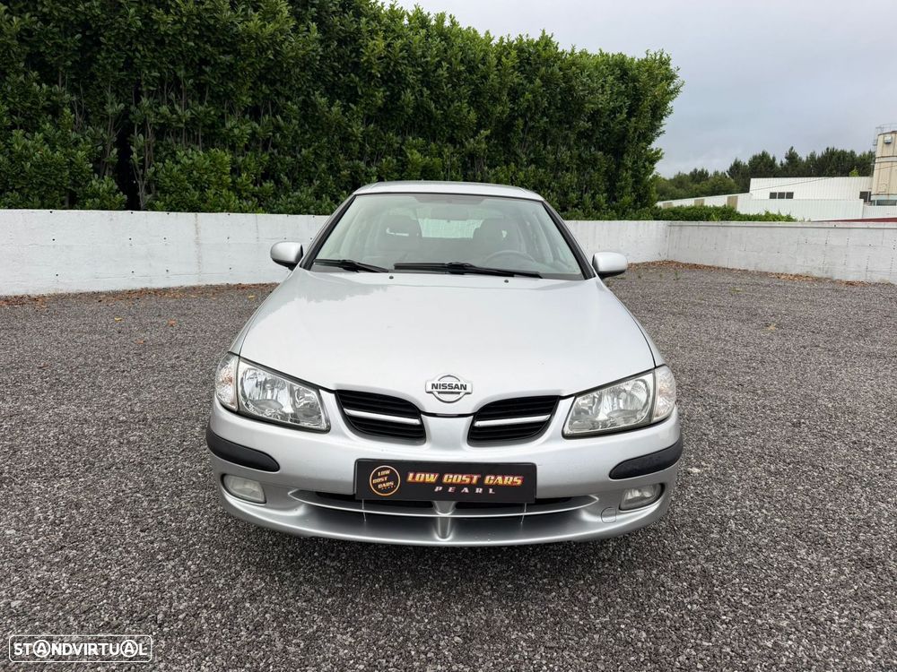 Nissan Almera 1.5 Sport - 11