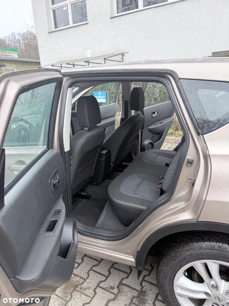 Nissan Qashqai - 22