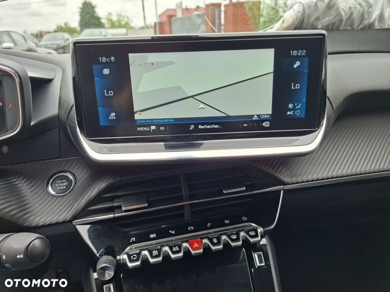 Peugeot 2008 1.5 BlueHDi Allure Pack S&S EAT8 - 28