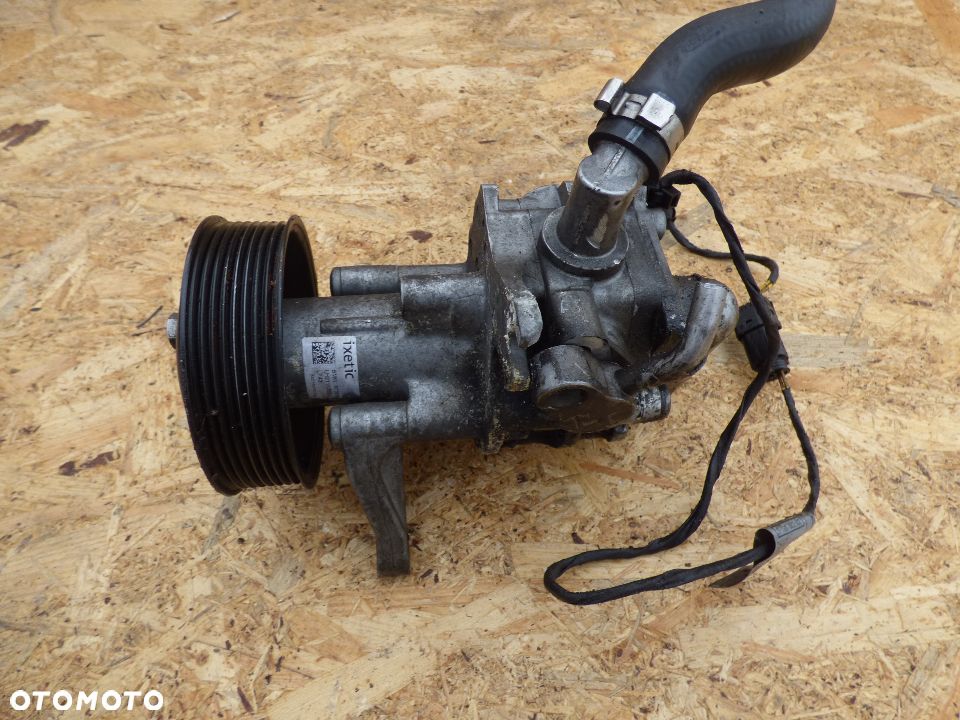 BMW F01 F07 F02 POMPA WSPOMAGANIA DYNAMIC DRIVE 6776182  6 794 351 - 1