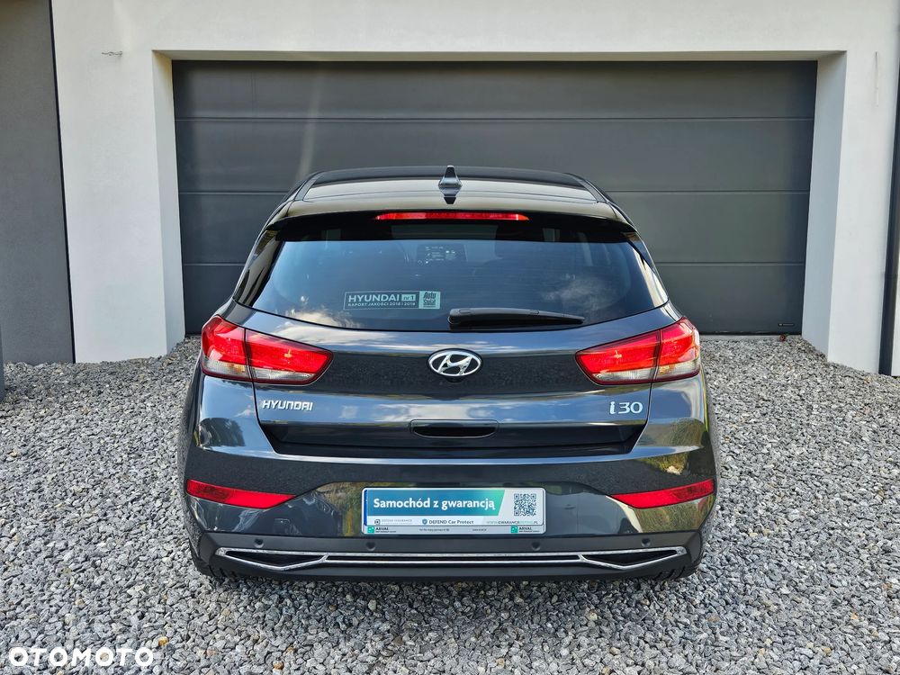 Hyundai i30 1.5 DPI Smart - 6