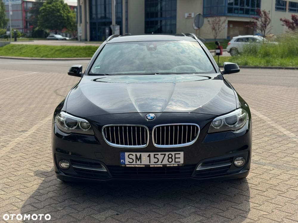 BMW Seria 5 530d Sport-Aut Luxury Line - 2