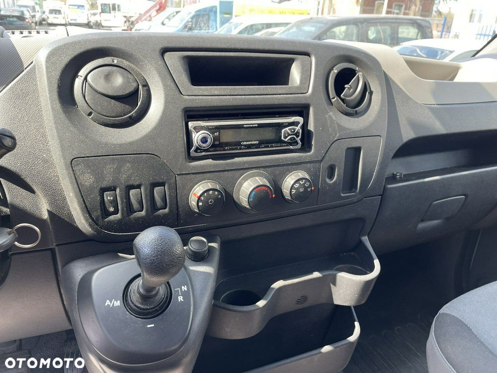 Renault Master - 30