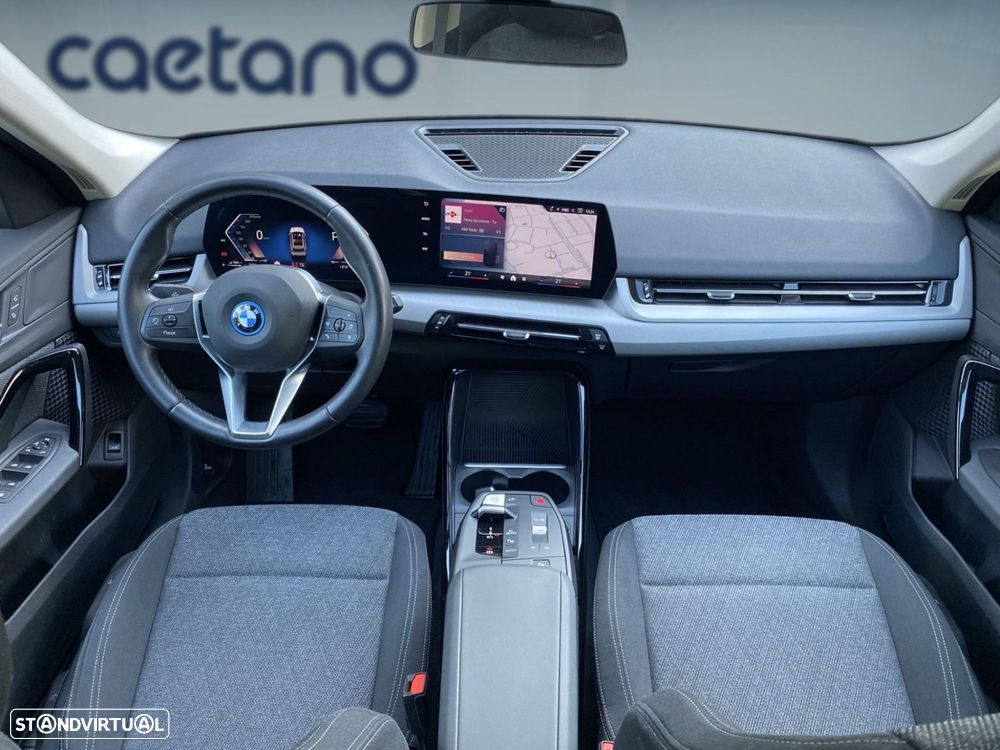 BMW X1 xDrive25e — photo 5