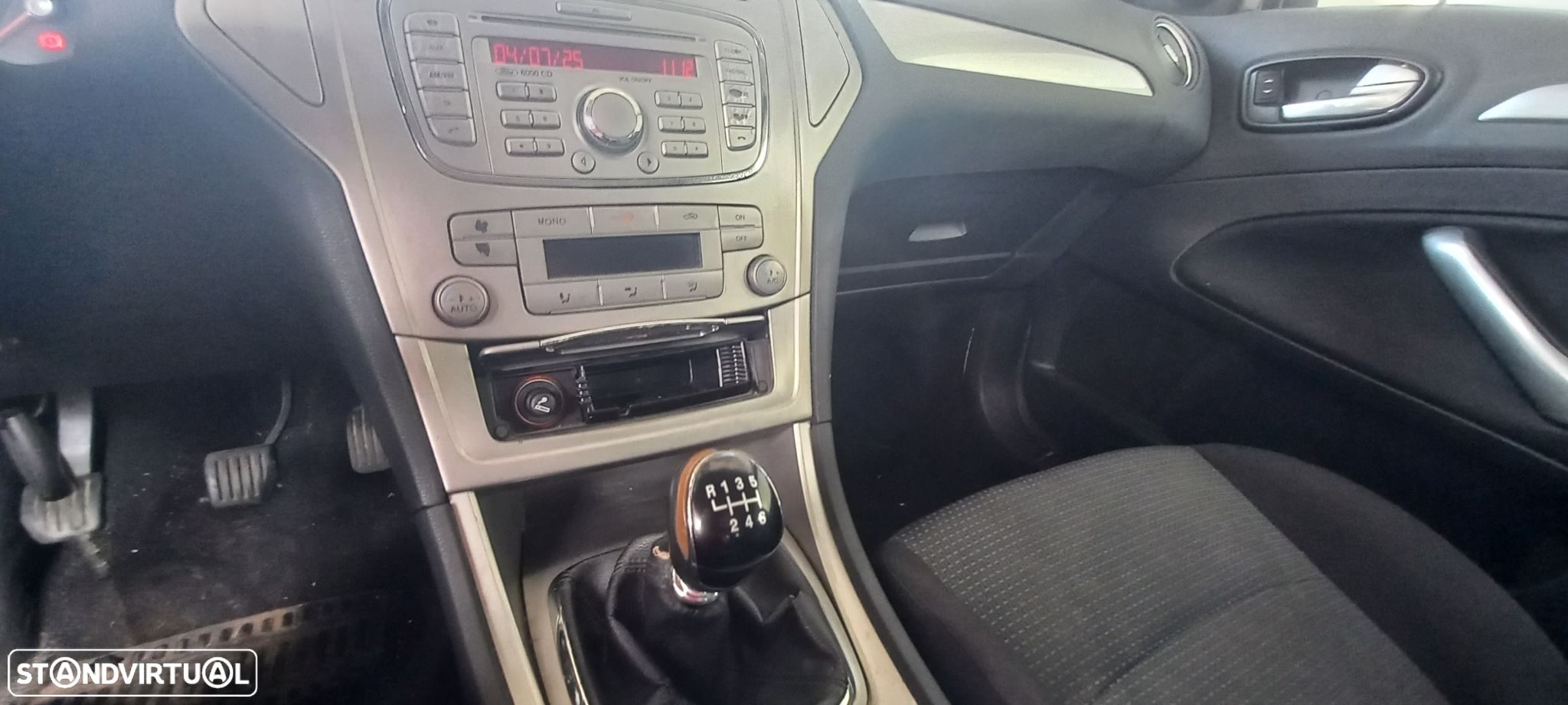 Ford Mondeo 1.8 TDCi Titanium - 9