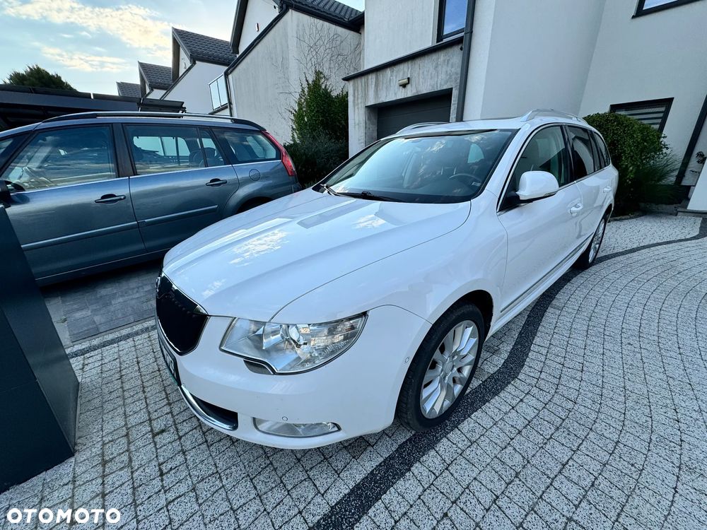 Skoda Superb 2.0 TDI Elegance - 3