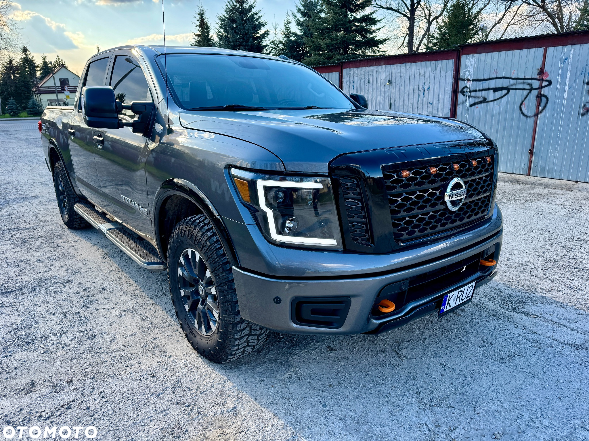 Nissan Titan - 7